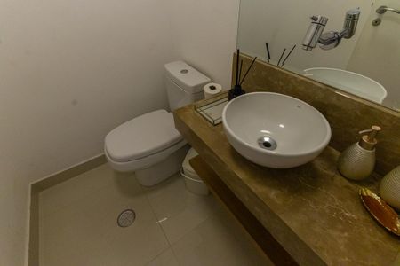 Apartamento à venda com 148m², 3 quartos e 3 vagas Apartamento à venda com 148m², 3 quartos e 3 vagasLavabo
