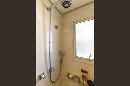 Apartamento à venda com 148m², 3 quartos e 3 vagas Apartamento à venda com 148m², 3 quartos e 3 vagasBanheiro da Suíte 1
