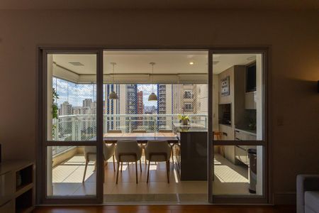Apartamento à venda com 148m², 3 quartos e 3 vagas Apartamento à venda com 148m², 3 quartos e 3 vagasVaranda da Sala