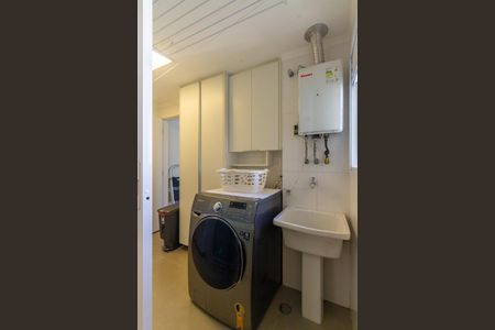 Apartamento à venda com 148m², 3 quartos e 3 vagas Apartamento à venda com 148m², 3 quartos e 3 vagasÁrea de Serviço