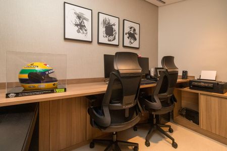 Apartamento à venda com 170m², 3 quartos e 4 vagas Apartamento à venda com 170m², 3 quartos e 4 vagasEscritório