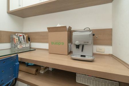 Apartamento à venda com 170m², 3 quartos e 4 vagas Apartamento à venda com 170m², 3 quartos e 4 vagasQuarto de Serviço