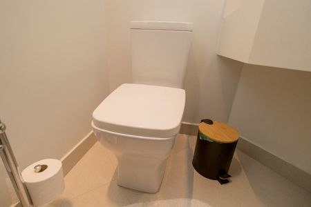 Apartamento à venda com 170m², 3 quartos e 4 vagas Apartamento à venda com 170m², 3 quartos e 4 vagasLavabo