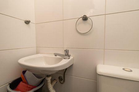 Apartamento à venda com 170m², 3 quartos e 4 vagas Apartamento à venda com 170m², 3 quartos e 4 vagasBanheiro de serviço