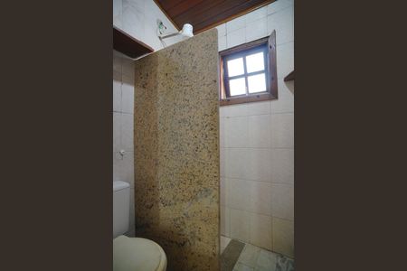Casa à venda com 360m², 4 quartos e 2 vagas Casa à venda com 360m², 4 quartos e 2 vagasAnexo