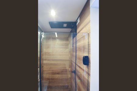 Apartamento à venda com 70m², 3 quartos e 1 vaga Apartamento à venda com 70m², 3 quartos e 1 vagaBanheiro da Suíte