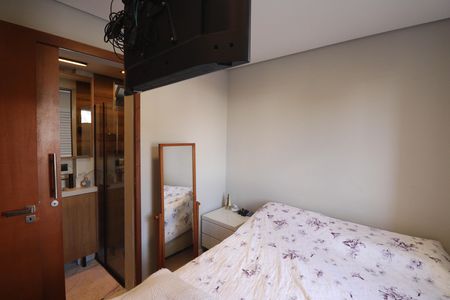Apartamento à venda com 70m², 3 quartos e 1 vaga Apartamento à venda com 70m², 3 quartos e 1 vagaSuíte