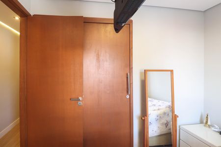 Apartamento à venda com 70m², 3 quartos e 1 vaga Apartamento à venda com 70m², 3 quartos e 1 vagaSuíte