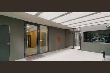 Apartamento à venda com 25m², 1 quarto e sem vaga Apartamento à venda com 25m², 1 quarto e sem vagaÁrea comum - Entrada do Edifício e Portaria