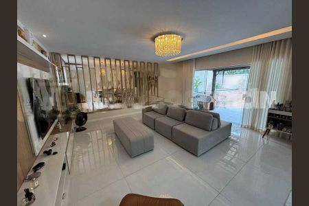 Casa de Condomínio à venda com 5 quartos, 530m² em Jacarepaguá, Rio de Janeiro