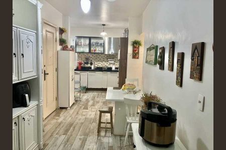 Apartamento à venda com 179m², 3 quartos e sem vaga