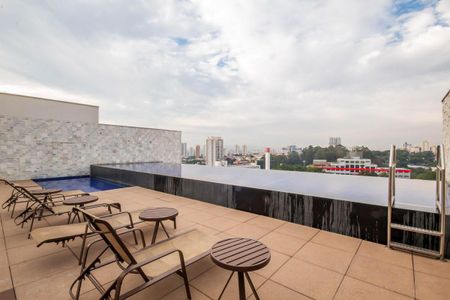 Apartamento à venda com 57m², 2 quartos e 1 vaga Apartamento à venda com 57m², 2 quartos e 1 vagaÁrea comum - Piscina
