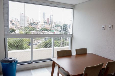 Apartamento à venda com 57m², 2 quartos e 1 vaga Apartamento à venda com 57m², 2 quartos e 1 vagaSacada