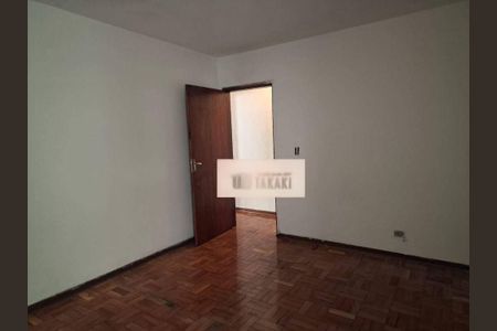 Casa à venda com 254m², 2 quartos e 1 vaga