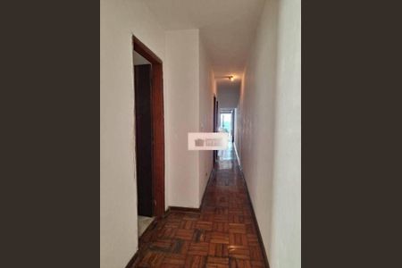 Casa à venda com 254m², 2 quartos e 1 vaga