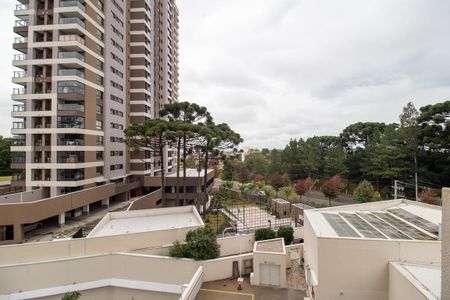 Vista do Quarto 1 de apartamento para alugar com 1 quarto, 61m² em Cidade Industrial de Curitiba, Curitiba