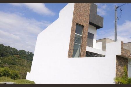 Casa à venda com 310m², 5 quartos e 3 vagas