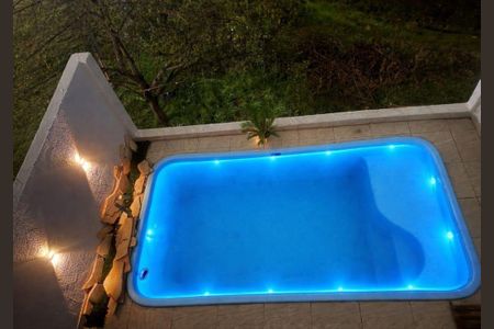 Casa à venda com 310m², 5 quartos e 3 vagas