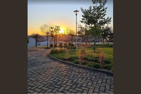 Casa à venda com 310m², 5 quartos e 3 vagas