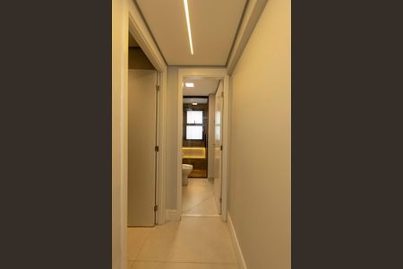 Apartamento à venda com 97m², 4 quartos e 2 vagas Apartamento à venda com 97m², 4 quartos e 2 vagasBanheiro