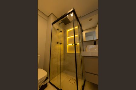 Apartamento à venda com 97m², 4 quartos e 2 vagas Apartamento à venda com 97m², 4 quartos e 2 vagasBanheiro suite 2