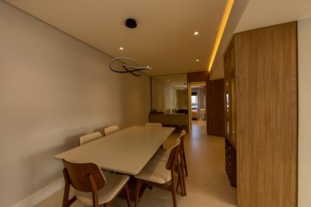 Apartamento à venda com 97m², 4 quartos e 2 vagas Apartamento à venda com 97m², 4 quartos e 2 vagasSala