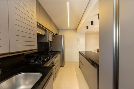 Apartamento à venda com 97m², 4 quartos e 2 vagas Apartamento à venda com 97m², 4 quartos e 2 vagasCozinha
