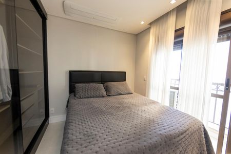 Apartamento à venda com 97m², 4 quartos e 2 vagas Apartamento à venda com 97m², 4 quartos e 2 vagasSuite 1