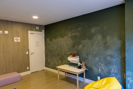 Apartamento à venda com 97m², 4 quartos e 2 vagas Apartamento à venda com 97m², 4 quartos e 2 vagasÁrea comum