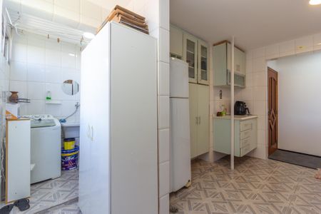 Sala/Cozinha de apartamento para alugar com 2 quartos, 82m² em Cerqueira César, São Paulo