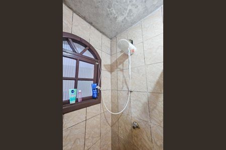 Casa para alugar com 70m², 2 quartos e 1 vaga