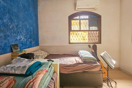Casa para alugar com 70m², 2 quartos e 1 vaga