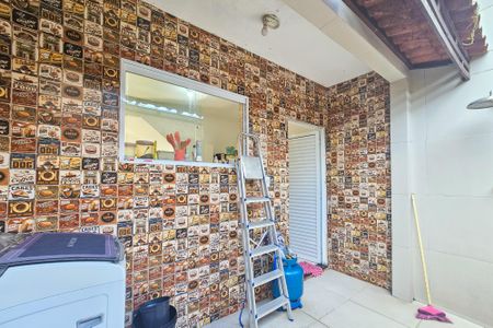 Casa para alugar com 70m², 2 quartos e 1 vaga