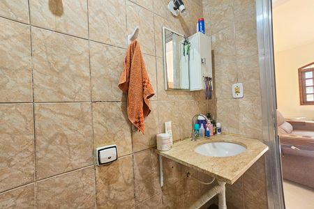 Casa para alugar com 70m², 2 quartos e 1 vaga