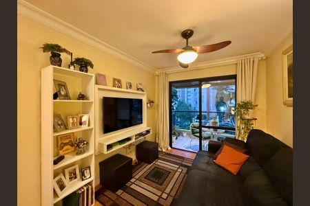 Sala de apartamento para alugar com 2 quartos, 70m² em Cidade Monções, São Paulo