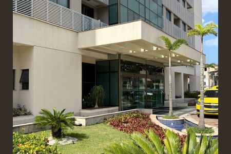 Studio à venda com 34m², 1 quarto e 1 vaga Studio à venda com 34m², 1 quarto e 1 vagaEntrada