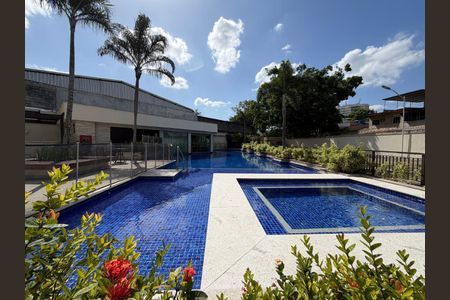 Studio à venda com 34m², 1 quarto e 1 vaga Studio à venda com 34m², 1 quarto e 1 vagaÁrea comum - Piscina