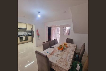 Casa à venda com 140m², 4 quartos e 2 vagas