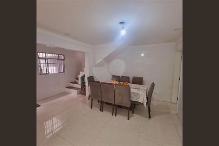 Casa à venda com 4 quartos, 140m² em Parque Brasil, São Paulo