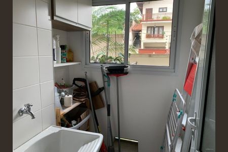 Apartamento à venda com 47m², 1 quarto e 2 vagas