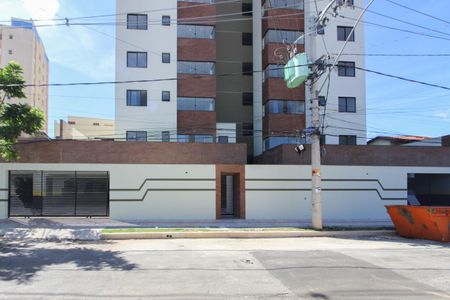 Apartamento à venda com 63m², 2 quartos e 1 vagaFachada