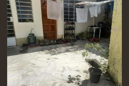 Casa à venda com 4 quartos, 200m² em Jardim Ana Lucia, São Paulo