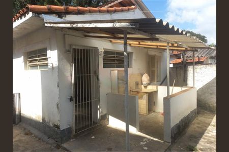 Casa à venda com 200m², 4 quartos e 2 vagas