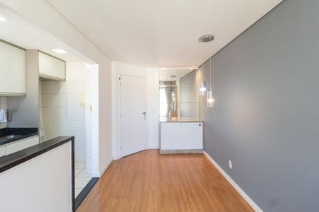 Sala de apartamento para alugar com 3 quartos, 56m² em Novo Osasco, Osasco
