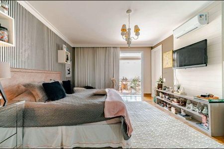 Casa à venda com 750m², 4 quartos e 6 vagas