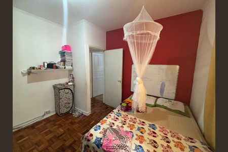 Casa à venda com 250m², 6 quartos e 9 vagas Casa à venda com 250m², 6 quartos e 9 vagasQuarto 3