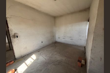 Casa à venda com 250m², 6 quartos e 9 vagas Casa à venda com 250m², 6 quartos e 9 vagasQuarto 4