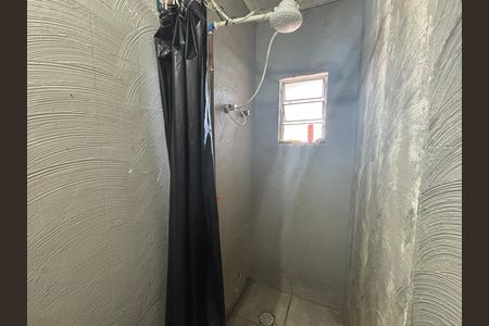 Casa à venda com 250m², 6 quartos e 9 vagas Casa à venda com 250m², 6 quartos e 9 vagasBanheiro 2