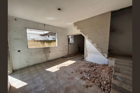 Casa à venda com 250m², 6 quartos e 9 vagas Casa à venda com 250m², 6 quartos e 9 vagasSala 2