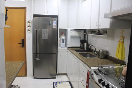 Apartamento à venda com 99m², 3 quartos e 1 vagaCozinha